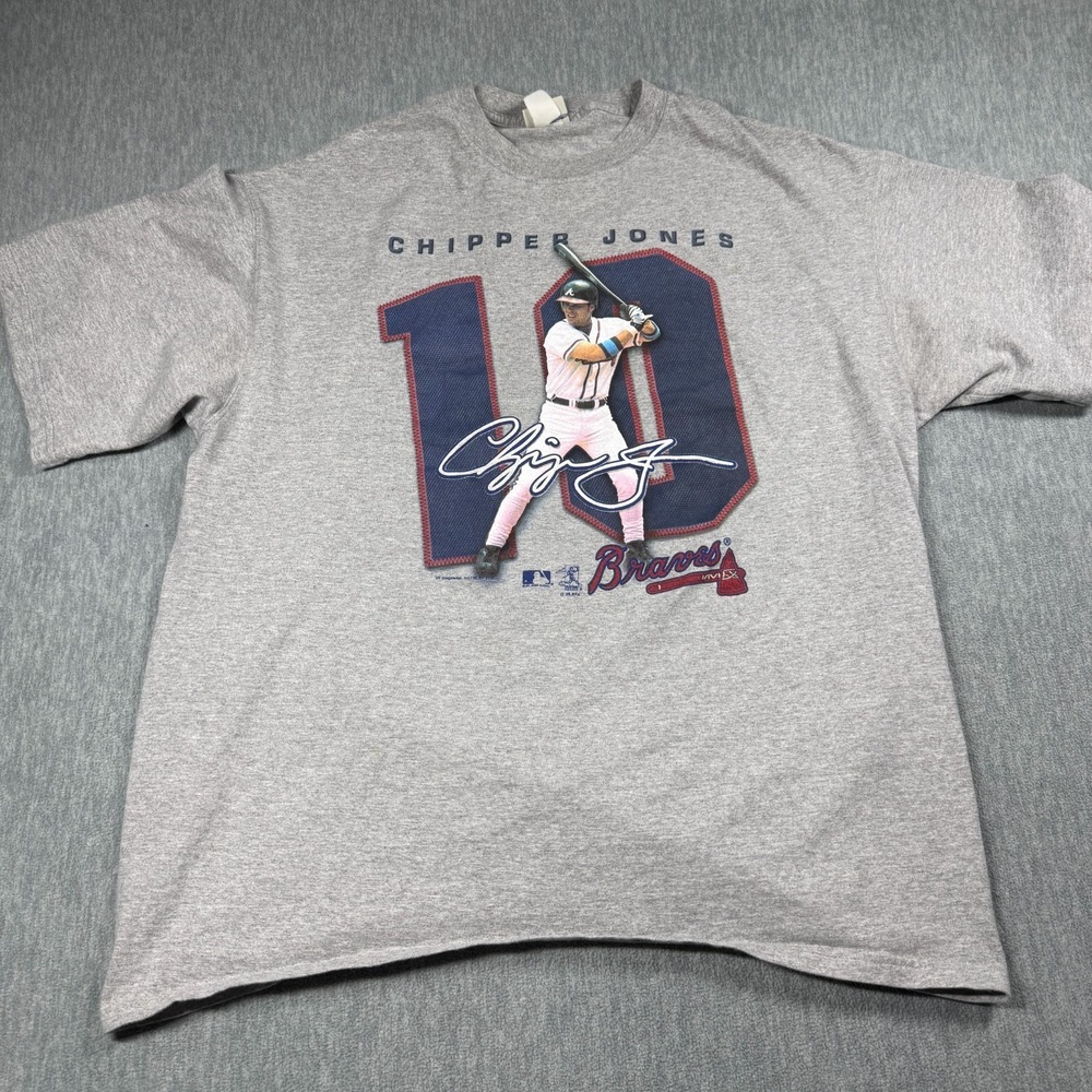 Lee Sport Shirt Men Gray Graphic‎ Tee Chipper Jones Atlanta Braves MLB Baseball